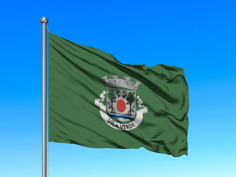 Bandeira do Município de Vila Verde em mastro