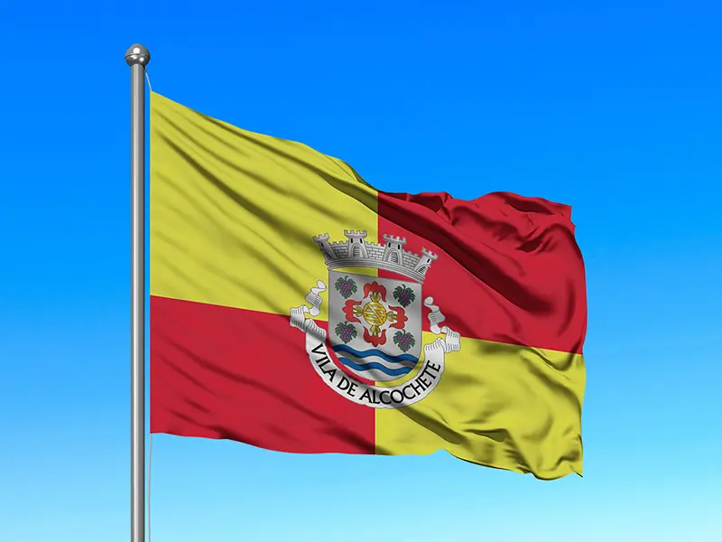 Bandeira do Município de Alcochete em mastro