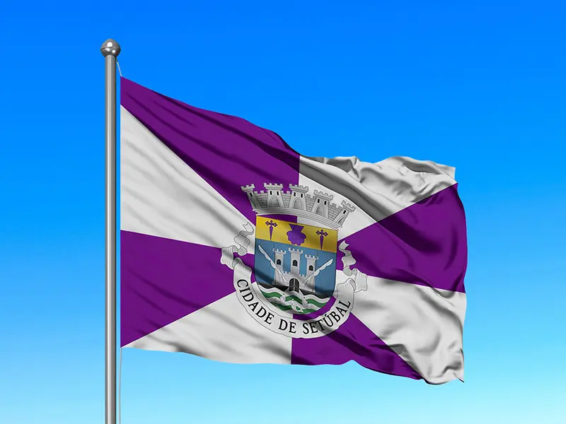 Bandeira do Município de Setúbal em mastro